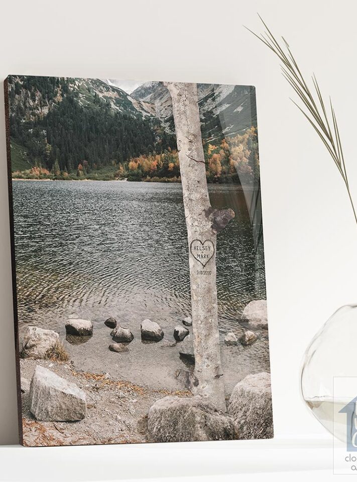 Autumn mountain and Popradske pleso lake in High Tatras, Slovaki Autumn mountain and Popradske pleso lake in High Tatras, Slovaki